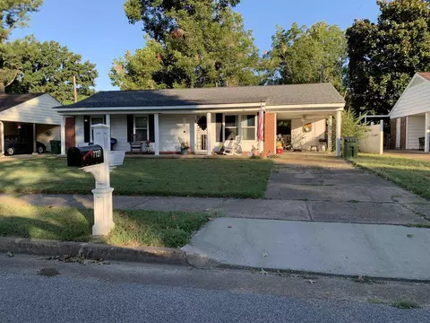 7727 Tecumseh St, Millington, TN 38053