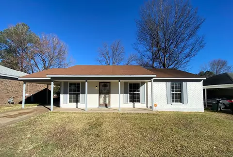5080 Breckenwood Dr, Memphis, TN 38127