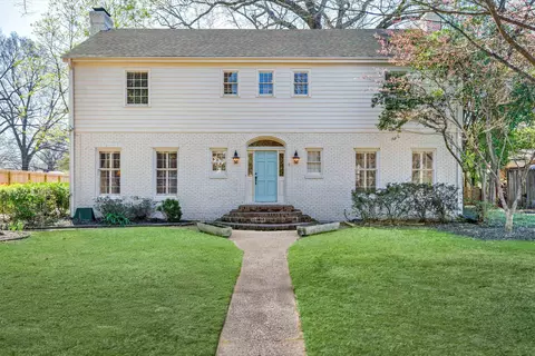 4915 Lake Dr, Memphis, TN 38117