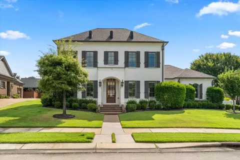 556 W Winding Wood Cir, Collierville, TN 38017