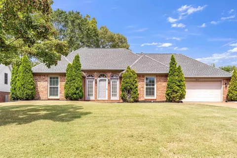 8848 Aspen View Cv, Cordova, TN 38018