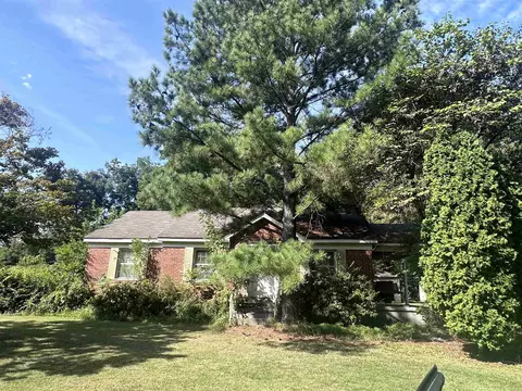 1209 Vaughn Rd, Memphis, TN 38122