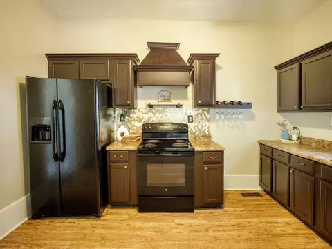 Kitchen - 406 E Pleasant Ave, Covington, TN 38019 photo 1 of 2