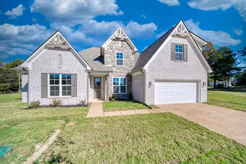 60 Drysdale Cv, Atoka, TN 38004