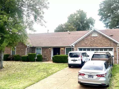 5282 Twin Woods Ave, Memphis, TN 38134