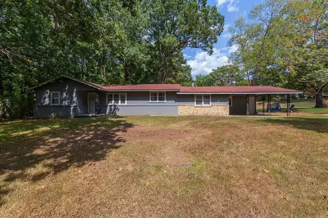 795 Burnett Mills Rd, Bolivar, TN 38008