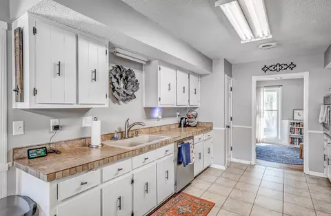 Kitchen - 154 Bancroft Ave, Collierville, TN 38017 photo 1 of 4