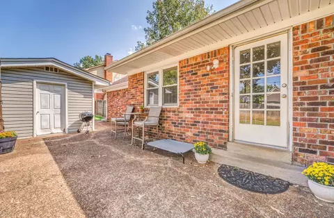 Exterior - 154 Bancroft Ave, Collierville, TN 38017 photo 6 of 11