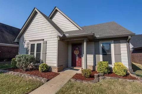 5353 Pollard Dr, Southaven, MS 38671