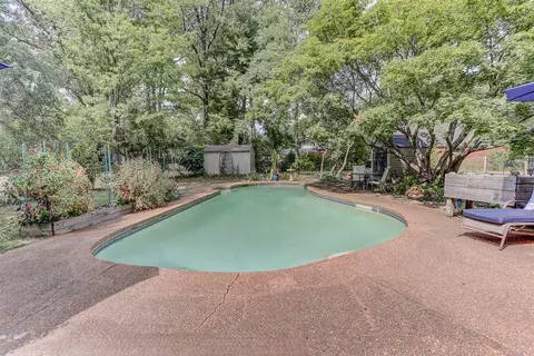 Exterior - 7514 Third Rd, Bartlett, TN 38135 photo 5 of 12