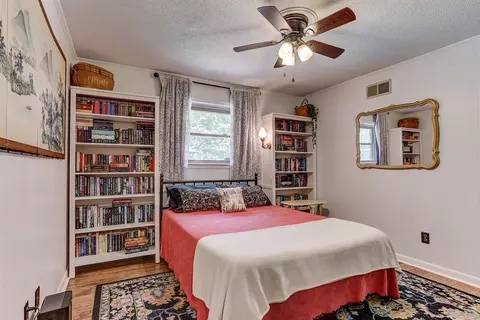Bedroom - 7514 Third Rd, Bartlett, TN 38135 photo 2 of 6