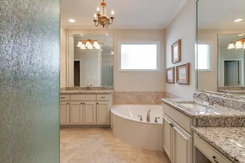 901 S Colbert Dr S, Collierville, TN 38017 photo 9