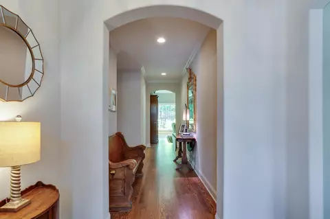901 S Colbert Dr S, Collierville, TN 38017 photo 3