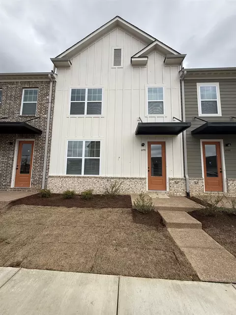 6898 Talcott Ln, Bartlett, TN 38135
