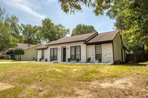 6605 Birch Run Ln, Memphis, TN 38115