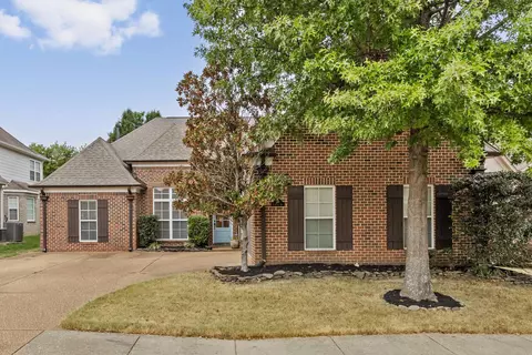 161 E Porter Run Dr E, Collierville, TN 38017