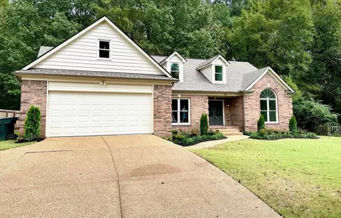 766 Crestover Dr, Collierville, TN 38017