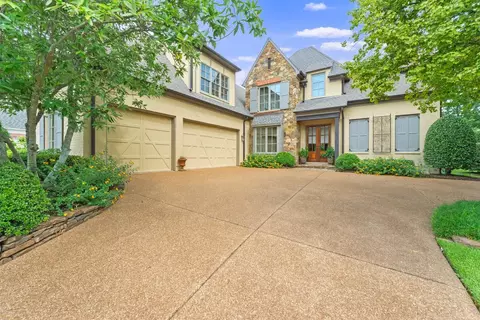 3206 N Avenel Cv, Memphis, TN 38125