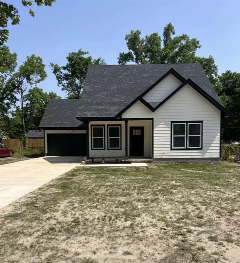 1908 E Barton Ave, West Memphis, AR 72301