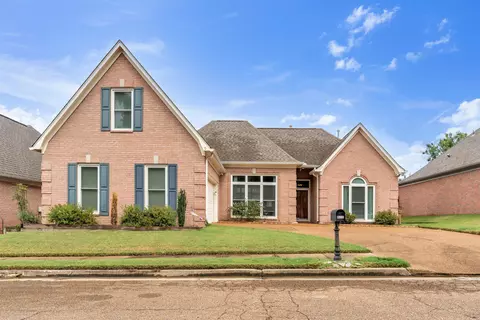7494 S Links View Ln, Cordova, TN 38018