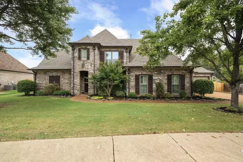 10228 Silver Heron Ln, Lakeland, TN 38002
