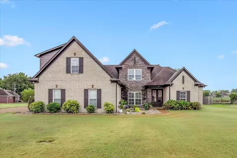 235 Hawthorn Ln, Atoka, TN 38004
