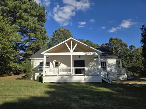 880 N Pisgah Rd, Eads, TN 38028