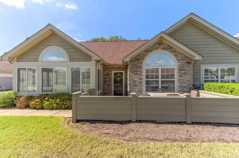 1655 W Southfield Cir W, Cordova, TN 38016