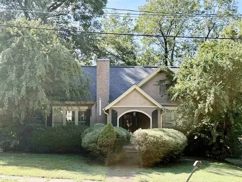 1217 Speedway Ave, Dyersburg, TN 38024