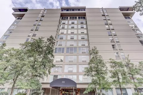 232 S Highland St #409, Memphis, TN 38111