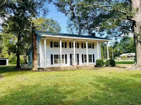 203 Wenasoga Rd, Ramer, TN 38367