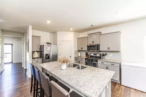 5119 Shellback Dr, Millington, TN 38053