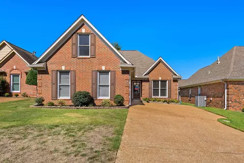 435 Fairway Oaks Dr, Hernando, MS 38632