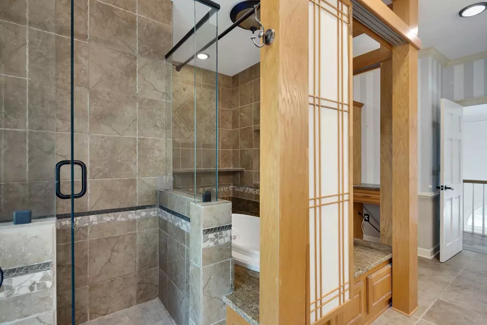 Bath - 10179 Frank Rd, Collierville, TN 38017 photo 5 of 5