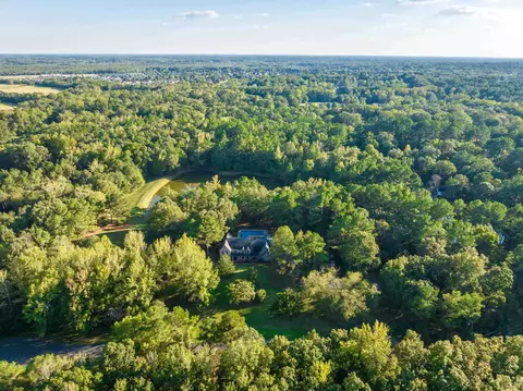 12965 Whispering Pines Dr, Olive Branch, MS 38654