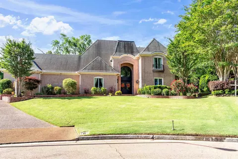 8791 Fernwood Cv, Germantown, TN 38138