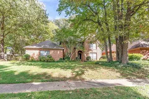 1520 Wood Farms Dr, Cordova, TN 38016