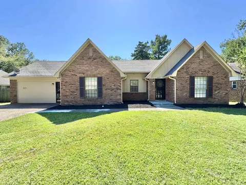 6879 Gilford Dr, Memphis, TN 38141