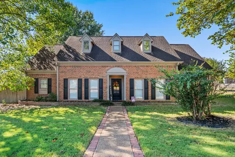 8575 Bazemore Rd, Cordova, TN 38018