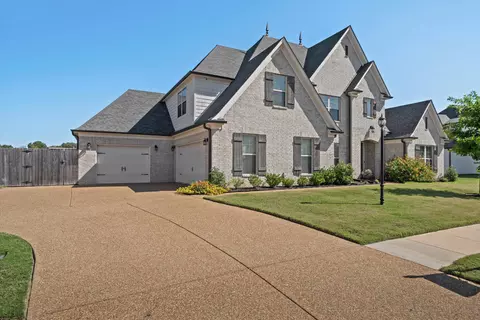 9700 Woodland Brook Rd S, Cordova, TN 38018