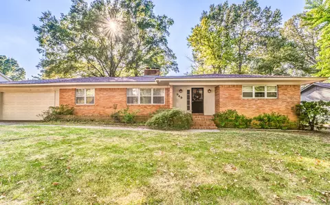 949 Hiawatha St, Memphis, TN 38117