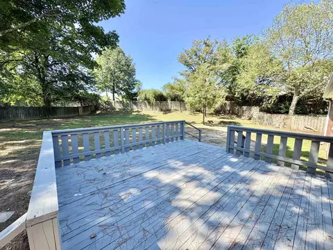 Exterior - 33 Bradmere Cv, Jackson, TN 38305 photo 4 of 8