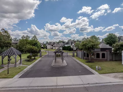 873 Winterfields Dr, Cordova, TN 38018