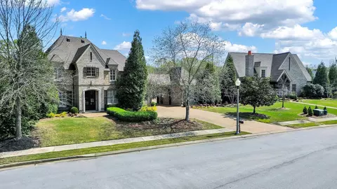 50 Saunders Creek Dr, Rossville, TN 38066