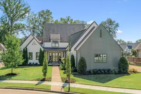 9071 Winston Woods Cir N, Germantown, TN 38139