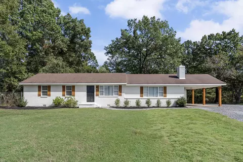2805 Slayden Rd, Moscow, TN 38057