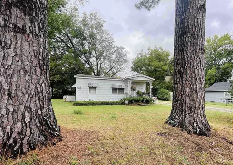 105 N Bond Ave, Brownsville, TN 38012