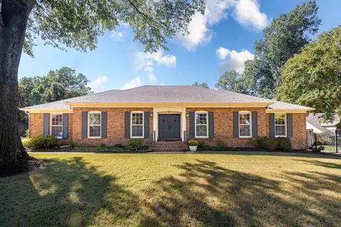 831 Eaton St, Memphis, TN 38120