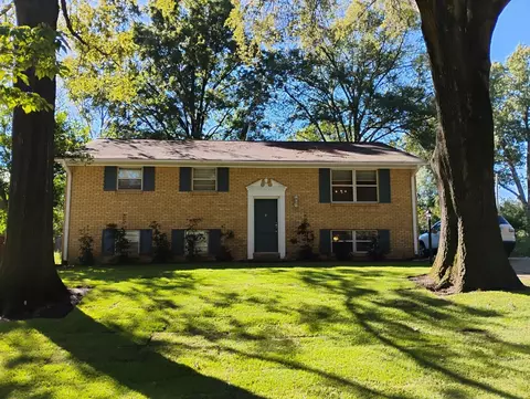 5167 Rolling Fields Dr, Memphis, TN 38134