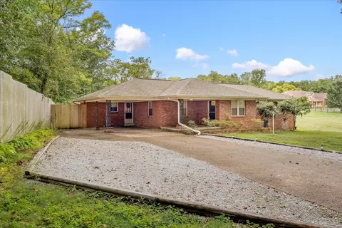 5923 Island Forty Rd, Memphis, TN 38127
